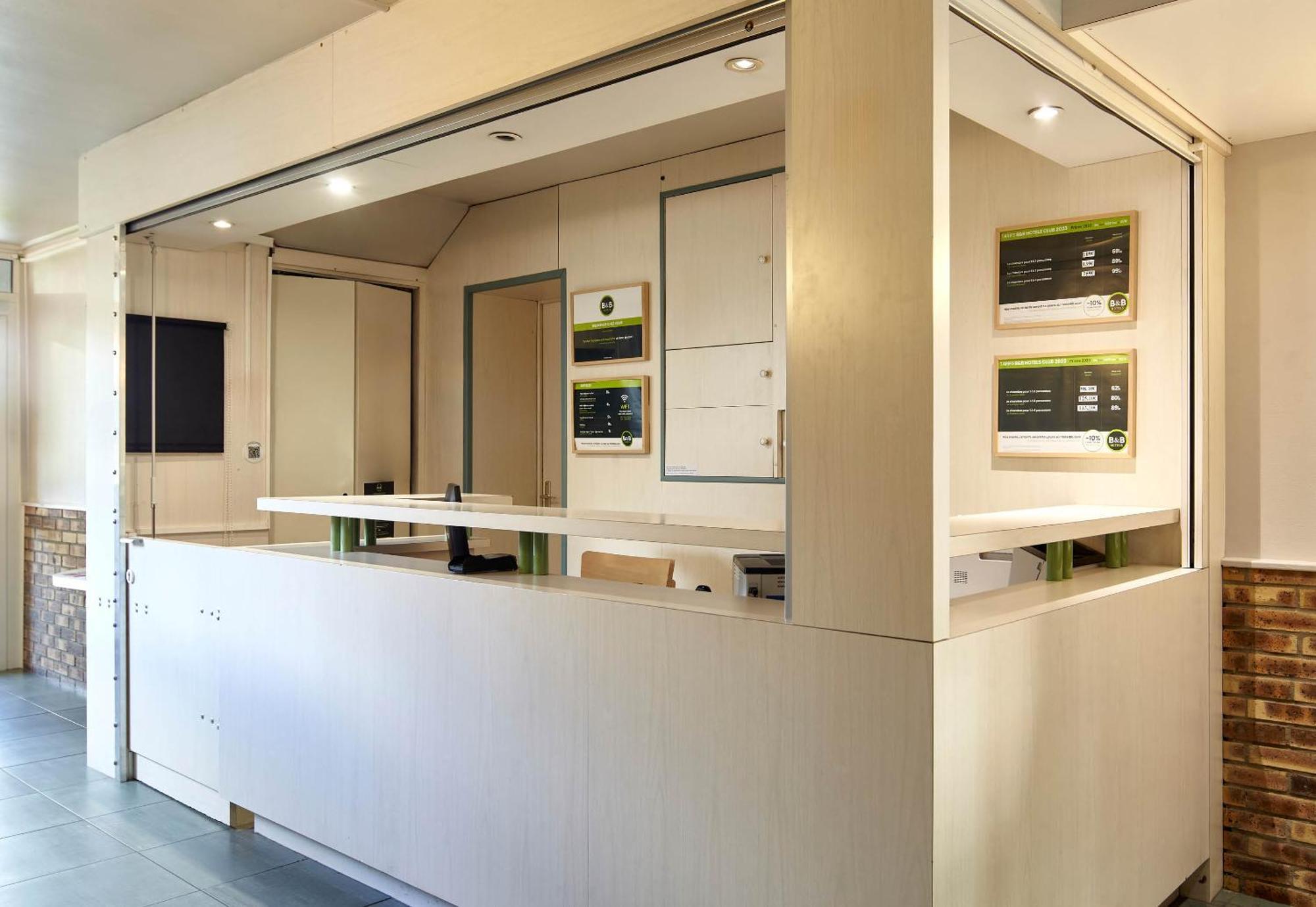 B&B Hôtel SACLAY